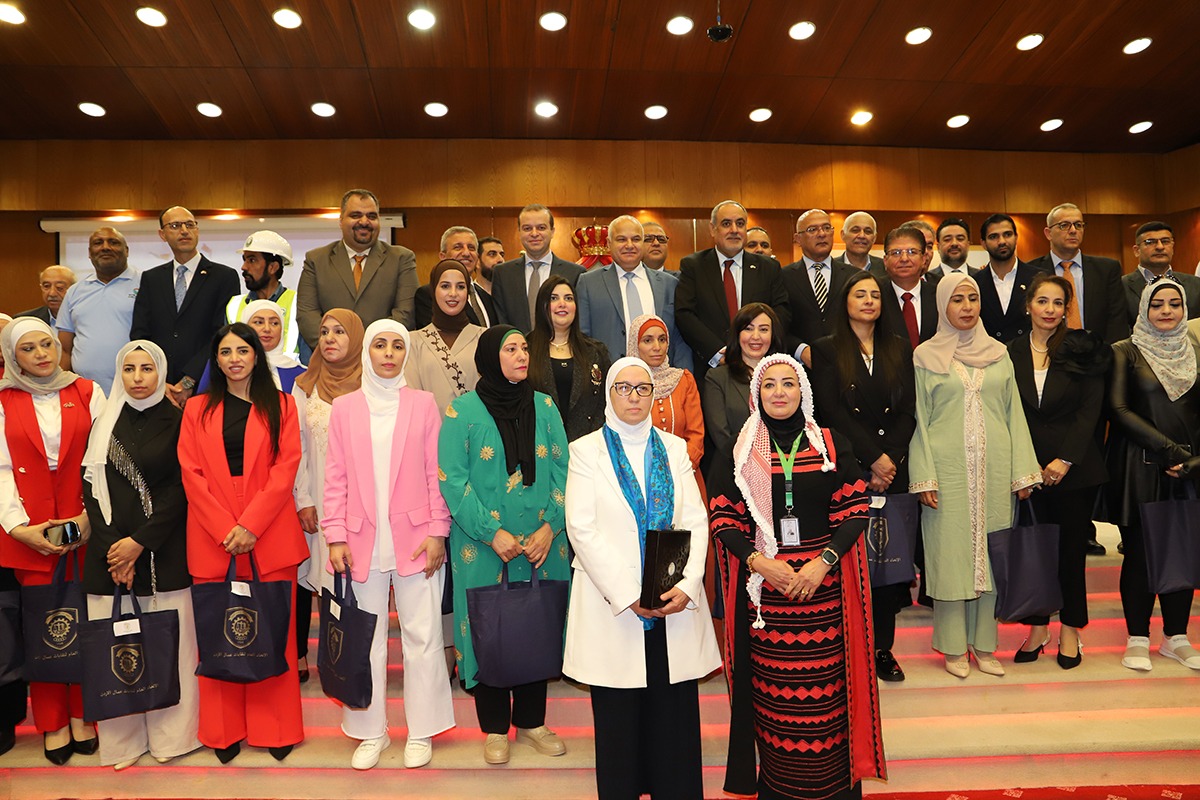 Madar Al-Saa Images 0.6700845839715908