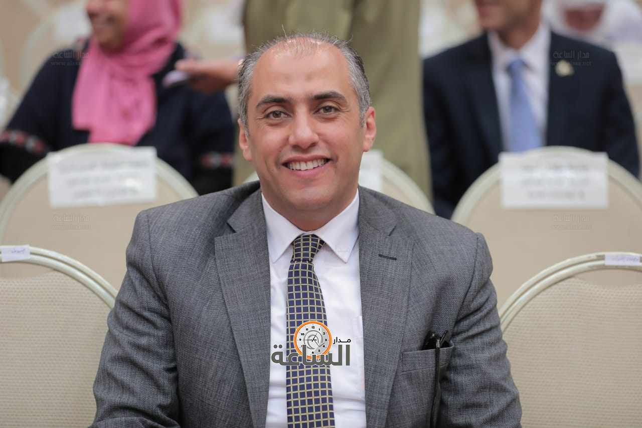 Madar Al-Saa Images 0.3514427836141697