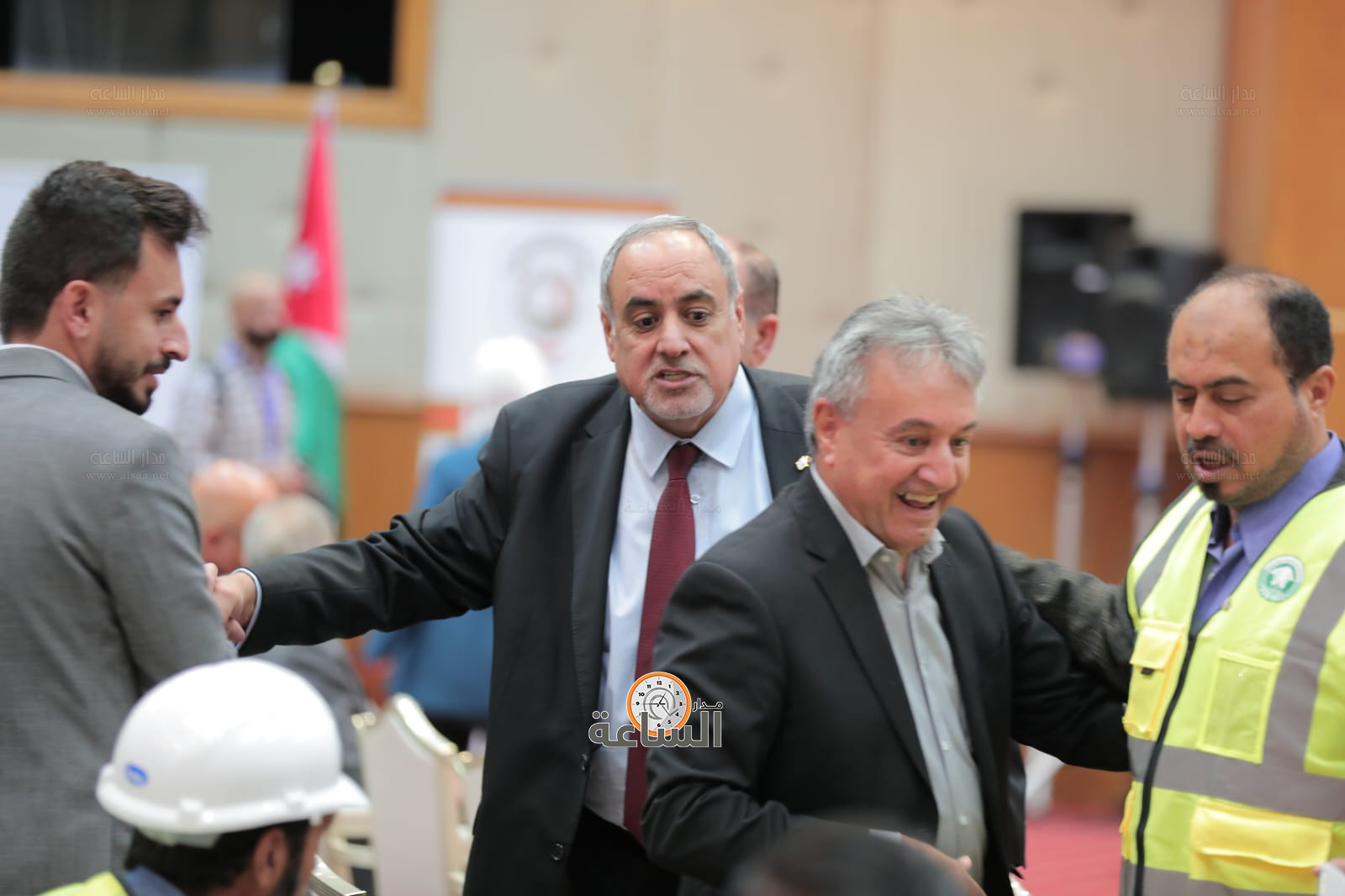 Madar Al-Saa Images 0.7532568094843228