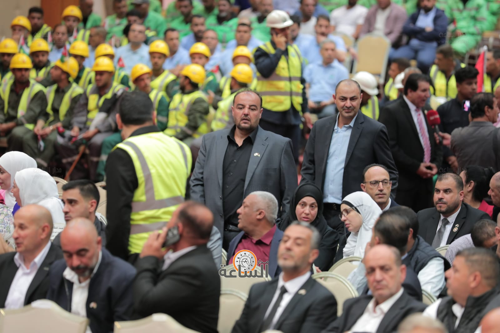 Madar Al-Saa Images 0.0009556869150177949