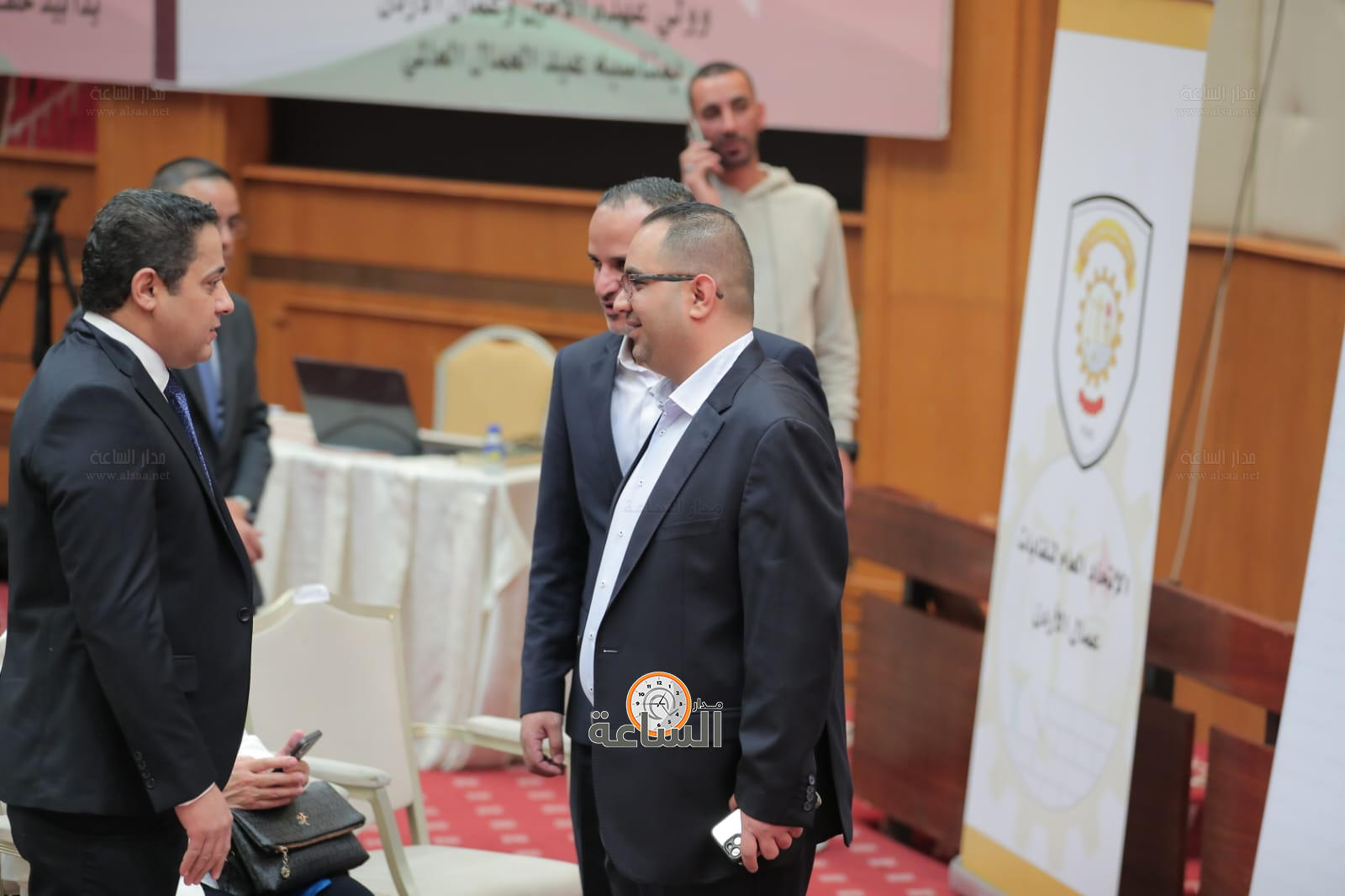 Madar Al-Saa Images 0.8221973919839375