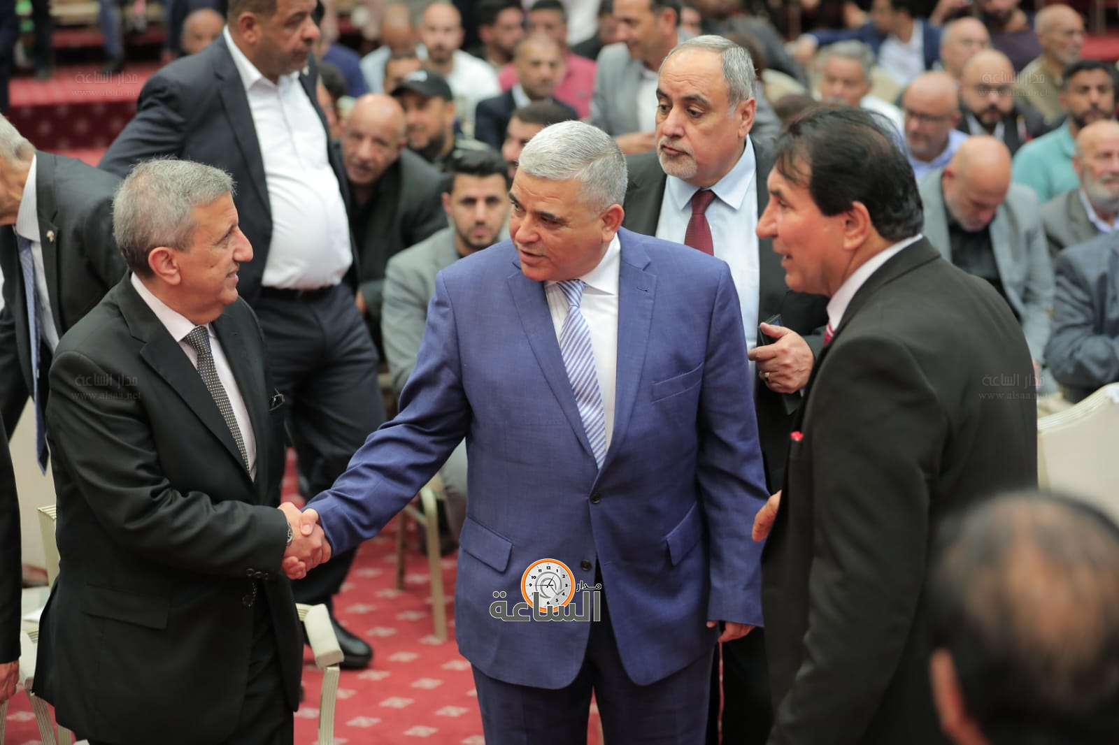 Madar Al-Saa Images 0.5410970088825438