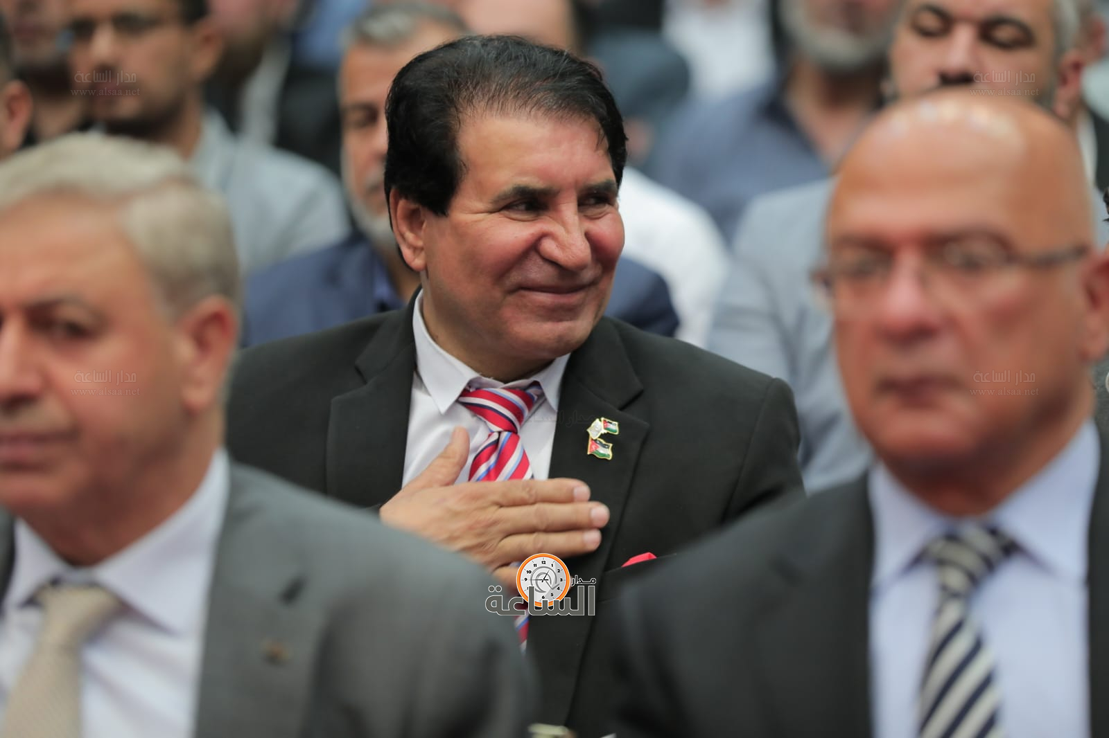 Madar Al-Saa Images 0.43849379545628553