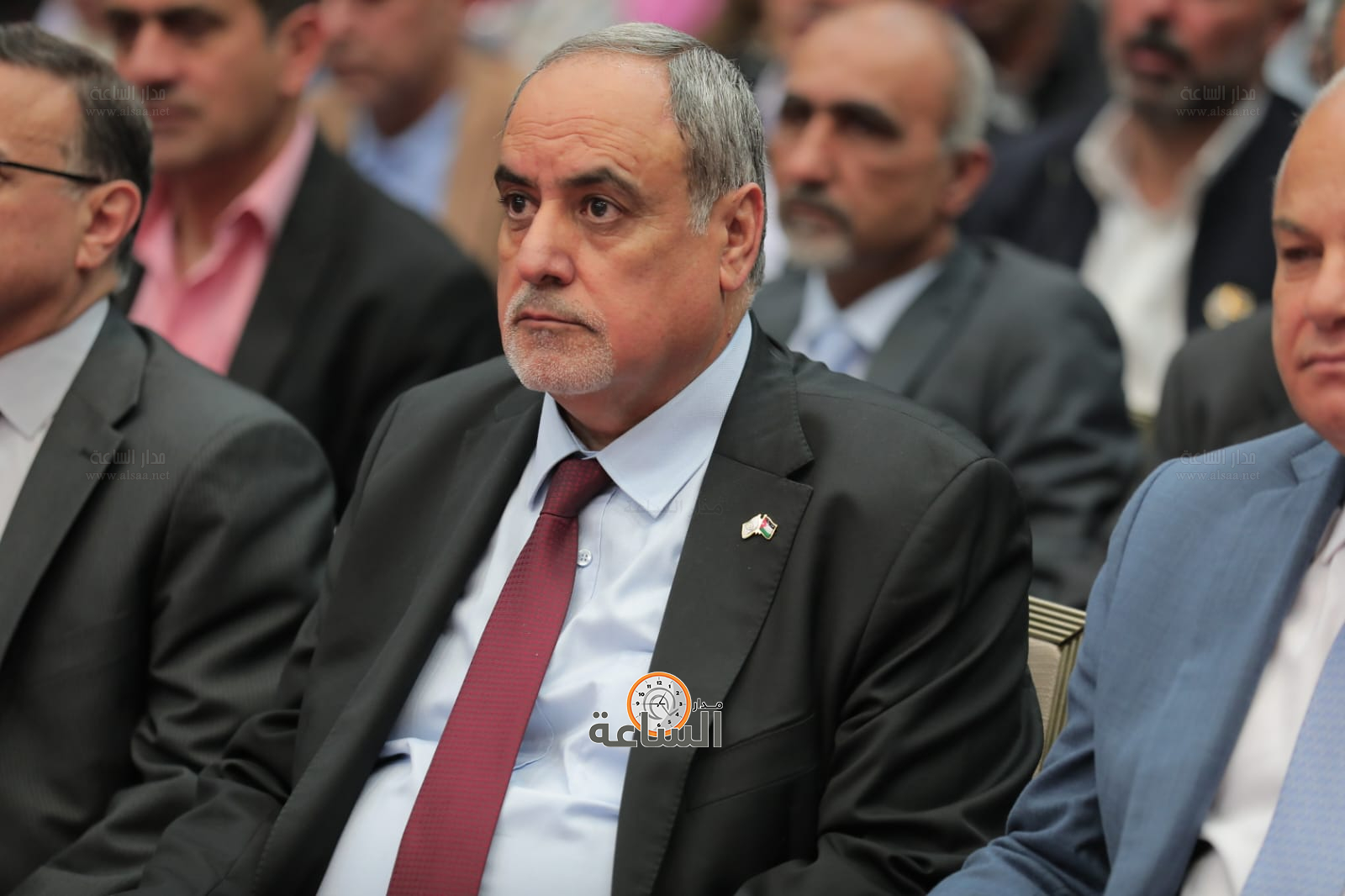 Madar Al-Saa Images 0.2571147941363383