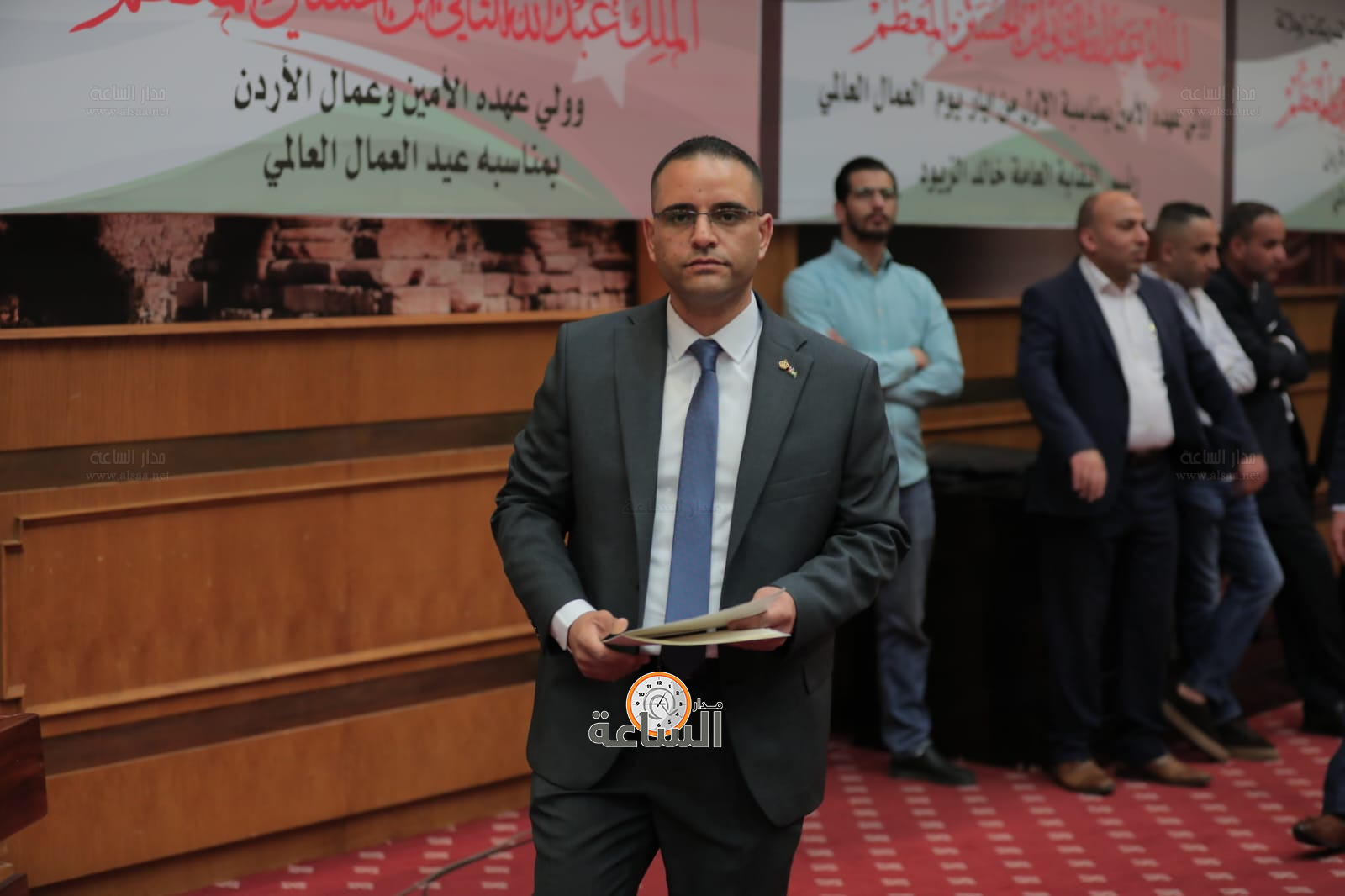 Madar Al-Saa Images 0.7034233361613985