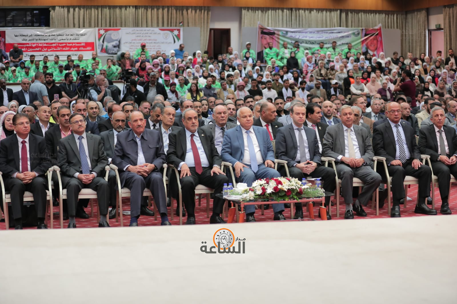 Madar Al-Saa Images 0.2700378094151977