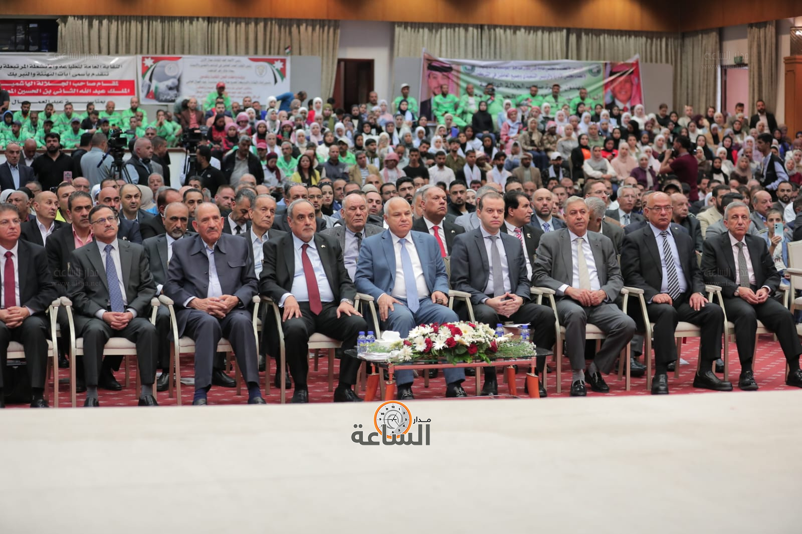 Madar Al-Saa Images 0.28484196360441294