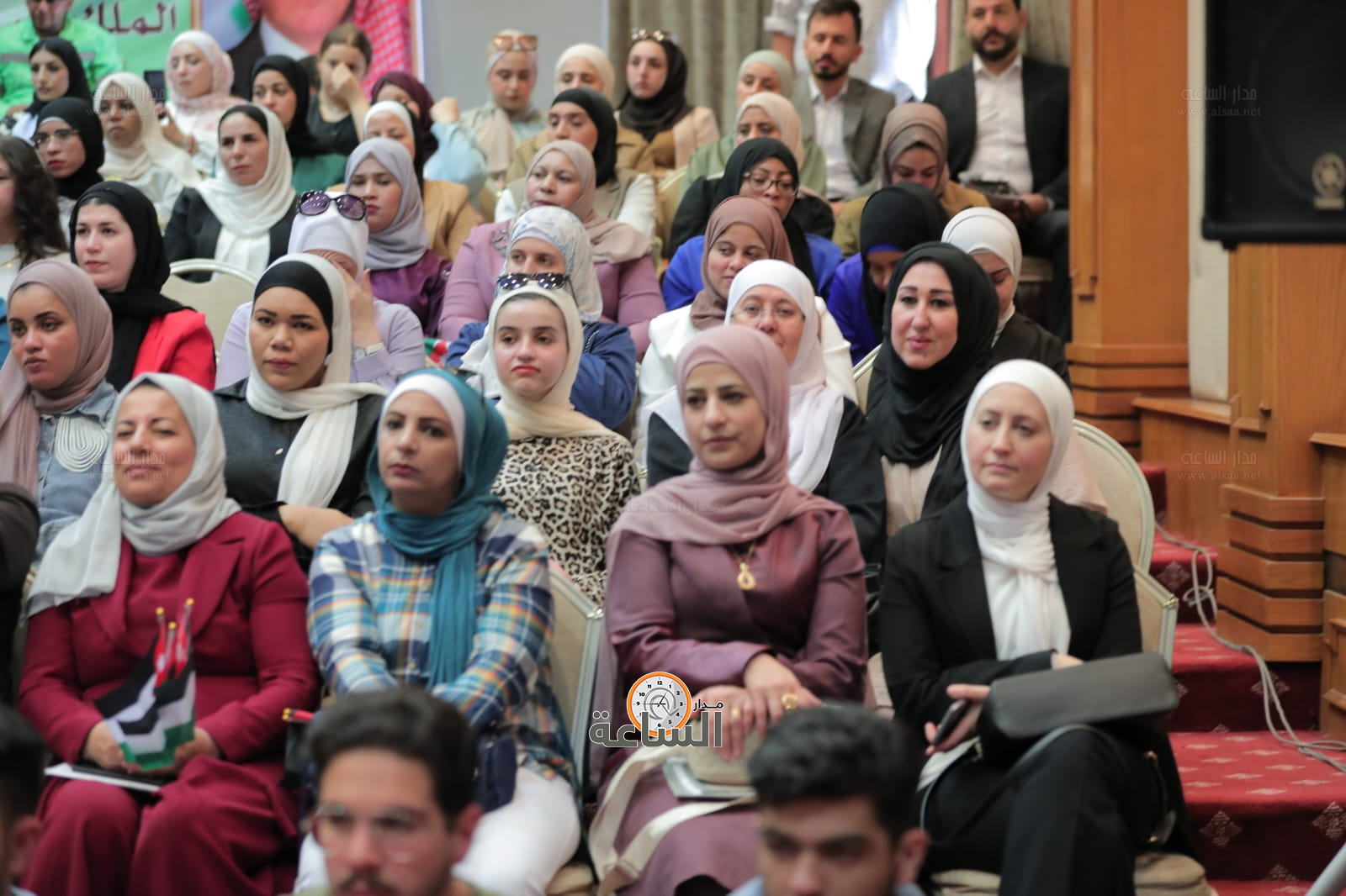 Madar Al-Saa Images 0.48213688519292675