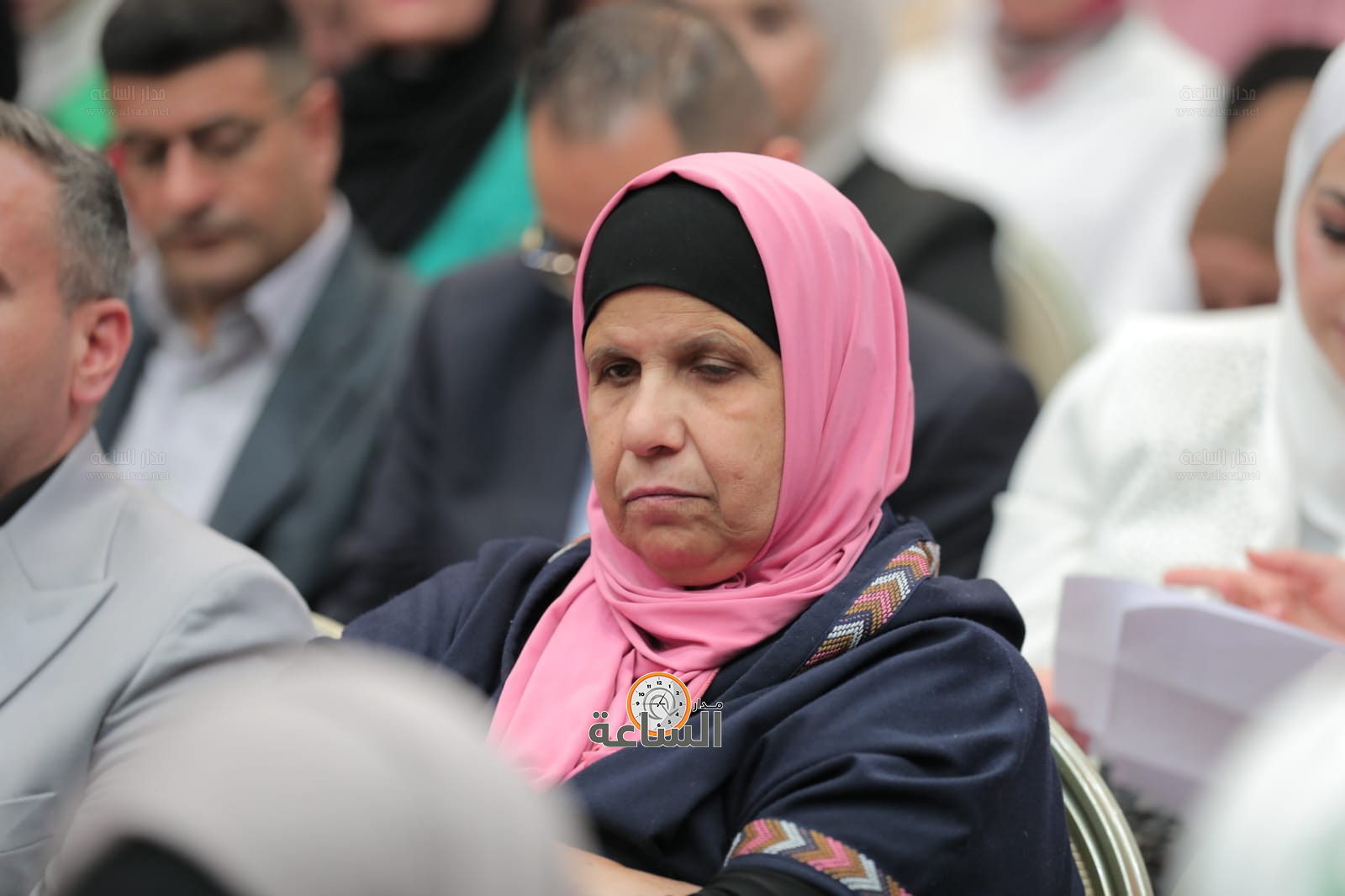 Madar Al-Saa Images 0.7932242377167712