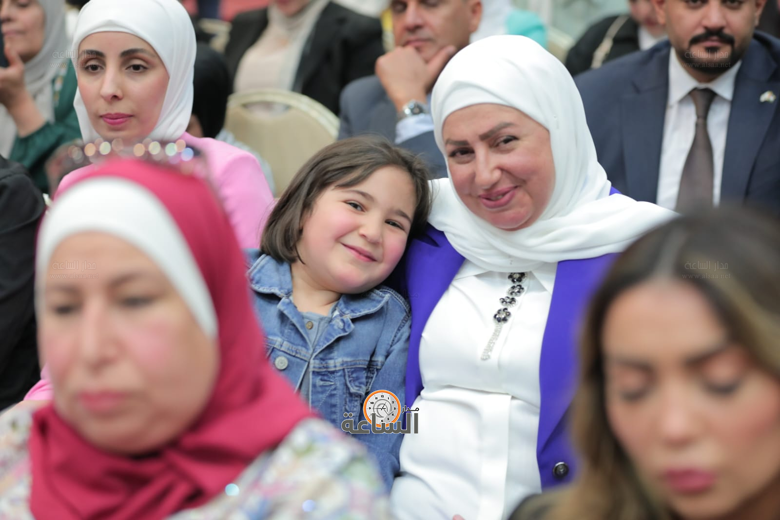 Madar Al-Saa Images 0.4284341146570314