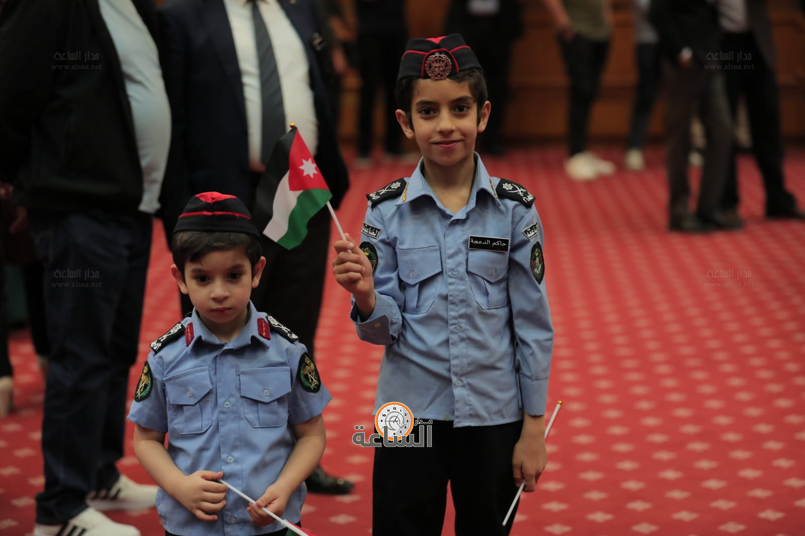 Madar Al-Saa Images 0.6477195858679256