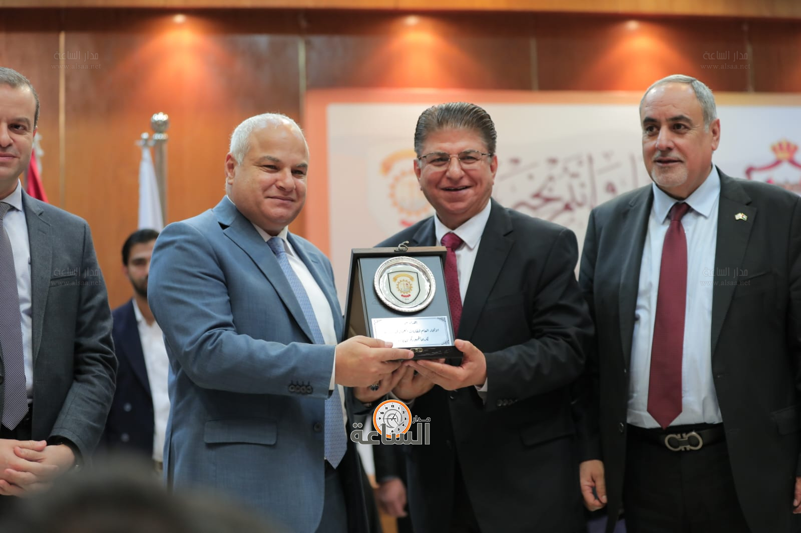 Madar Al-Saa Images 0.22488192594927336