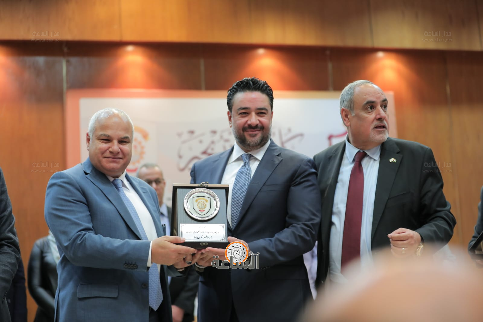 Madar Al-Saa Images 0.022878683412021594