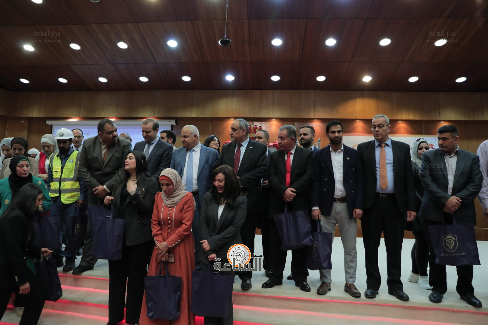 Madar Al-Saa Images 0.333450021946744