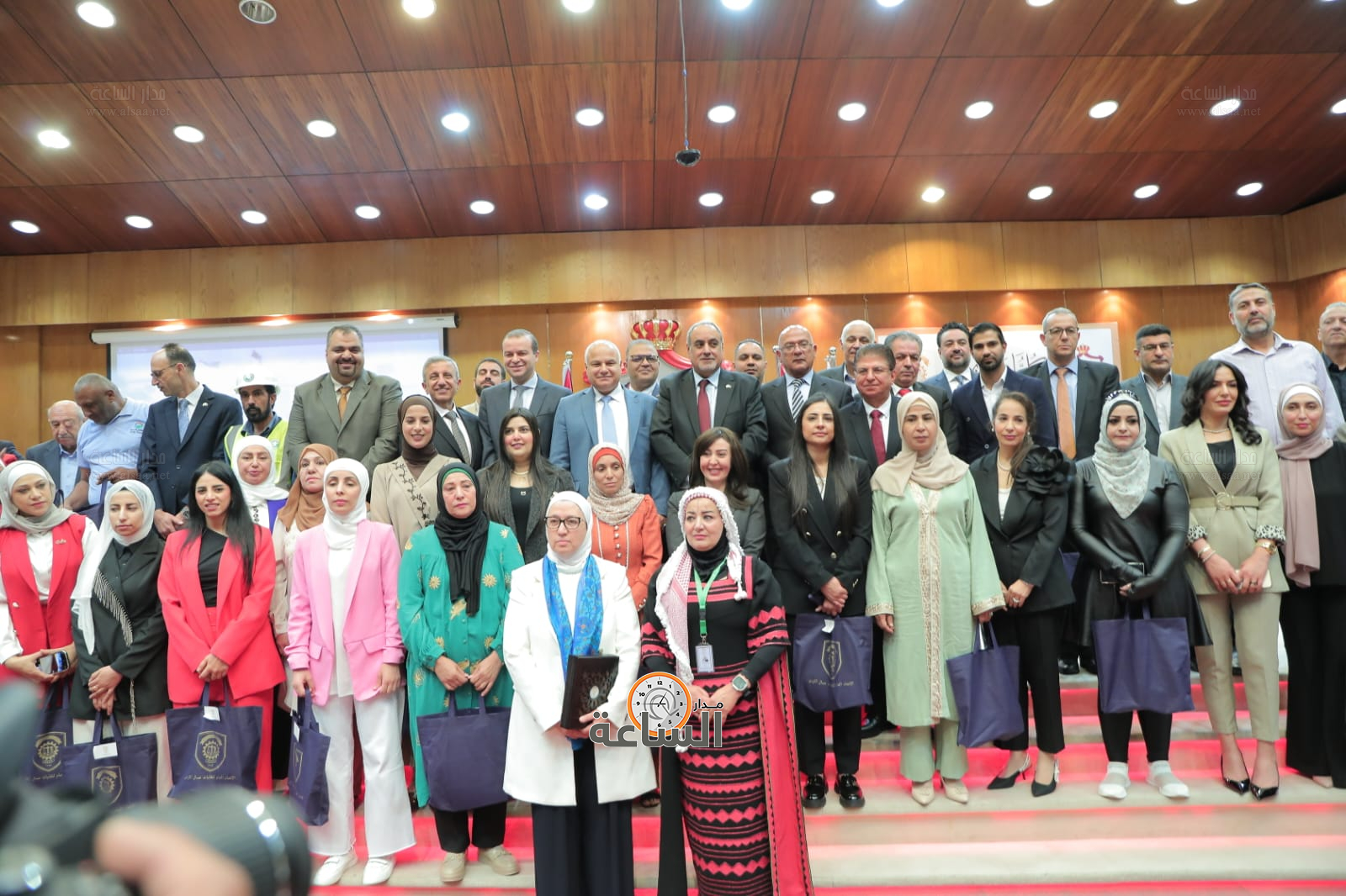 Madar Al-Saa Images 0.23259778557251276