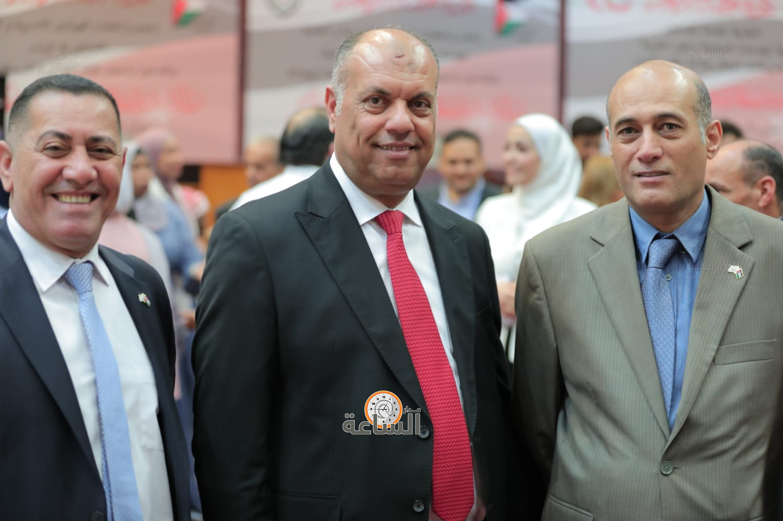 Madar Al-Saa Images 0.6838171492343919