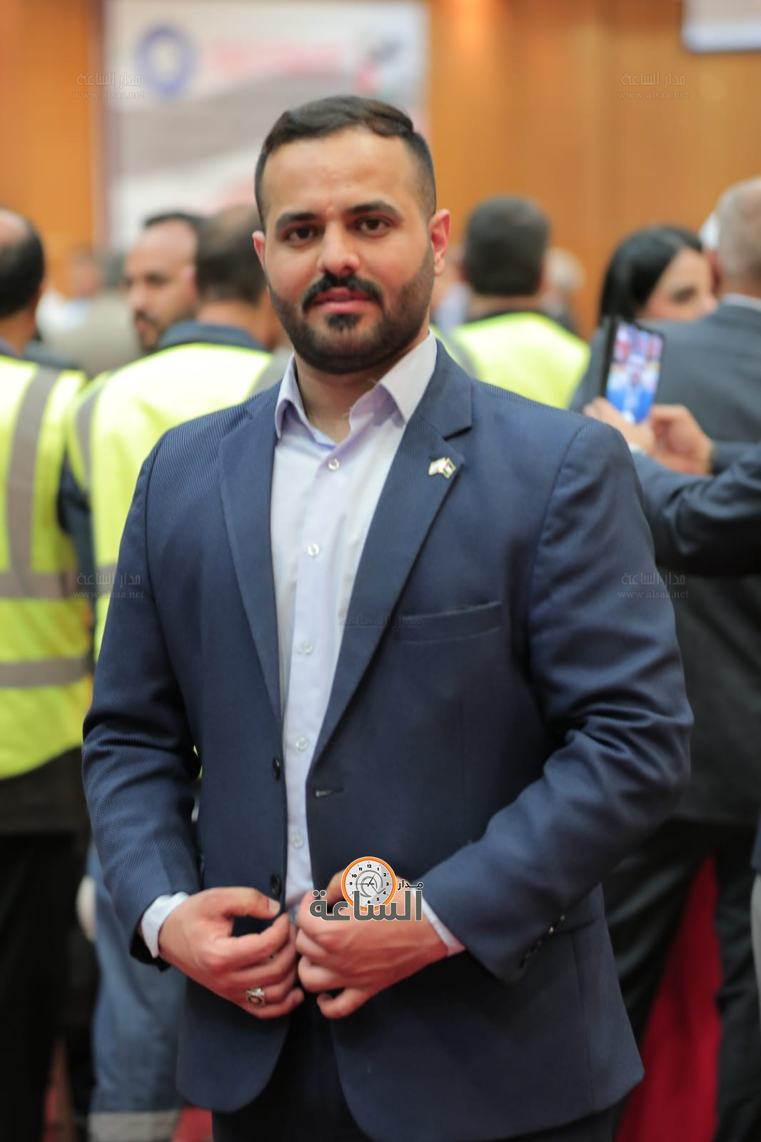 Madar Al-Saa Images 0.3756865813628162