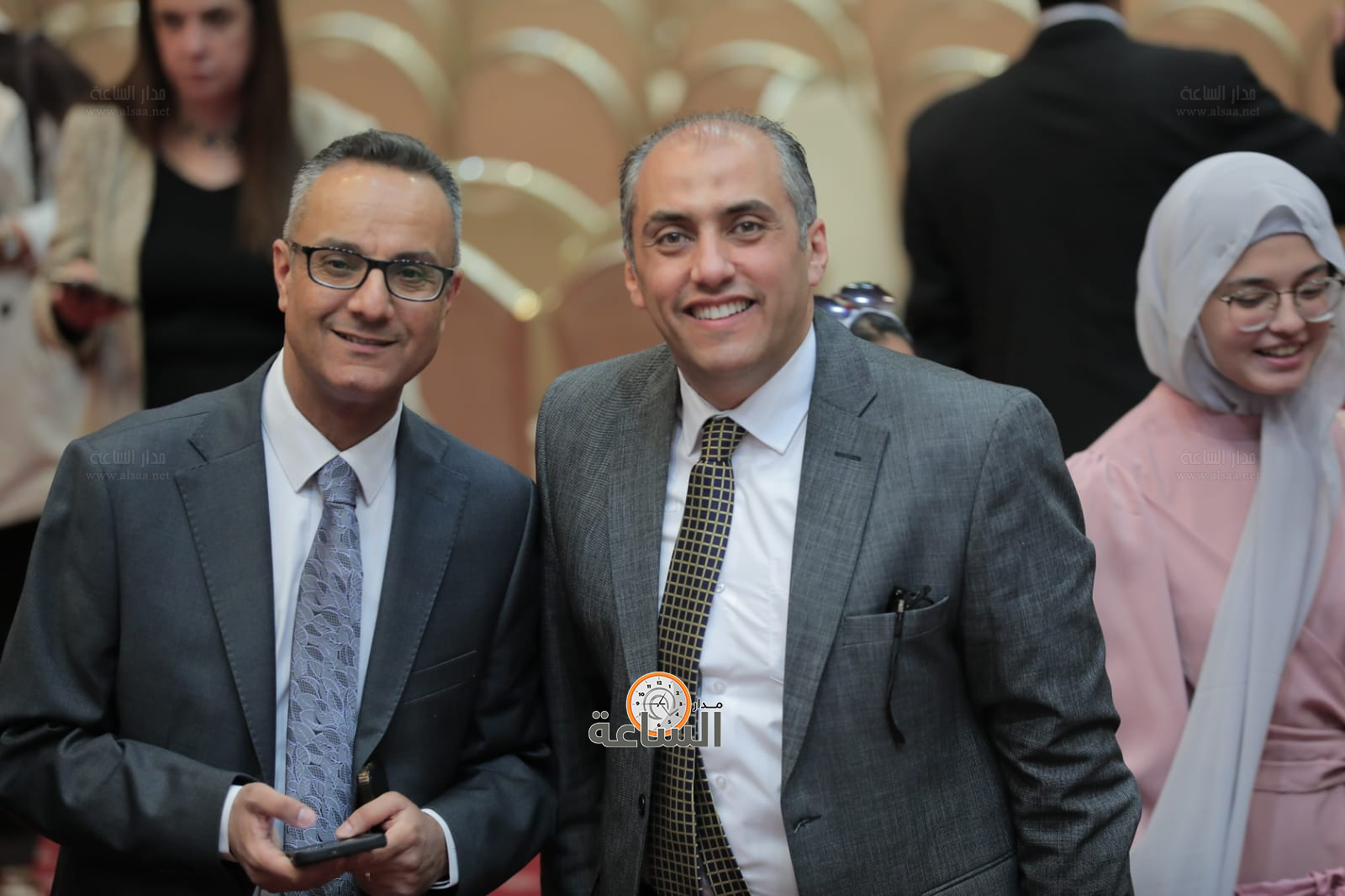 Madar Al-Saa Images 0.7034469587874631