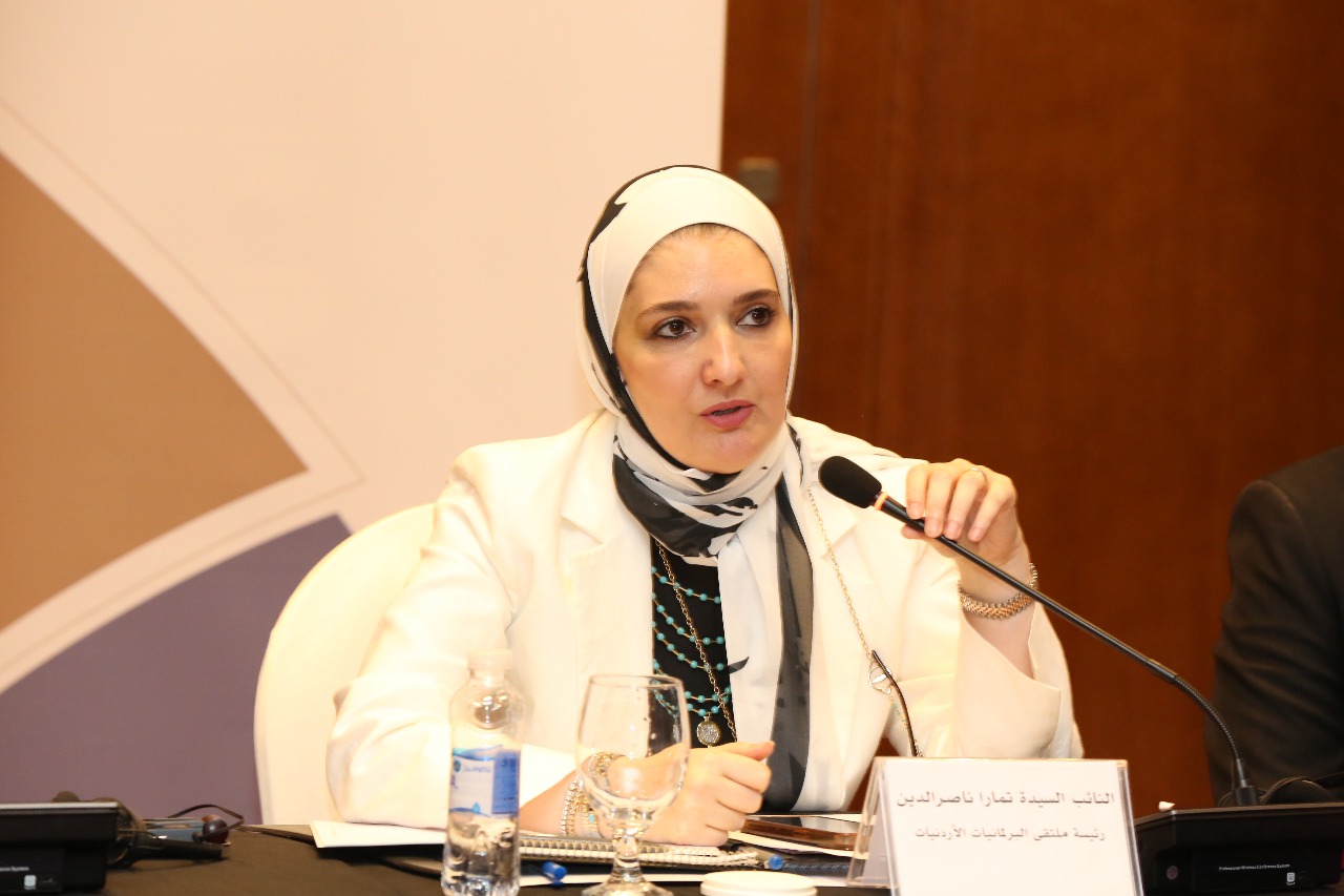 Madar Al-Saa Images 0.8046214568449117