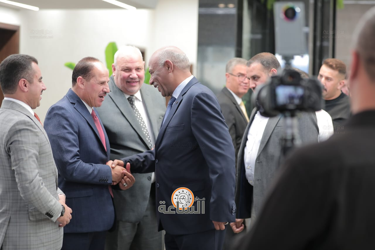 Madar Al-Saa Images 0.8255156437974664