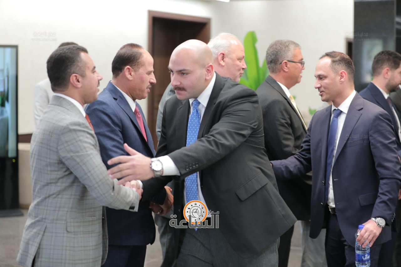 Madar Al-Saa Images 0.016931075550425834