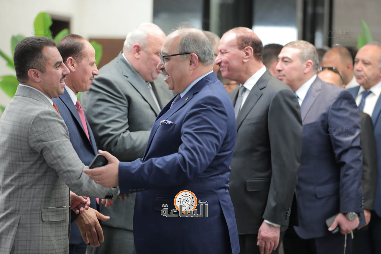 Madar Al-Saa Images 0.06560029123584876