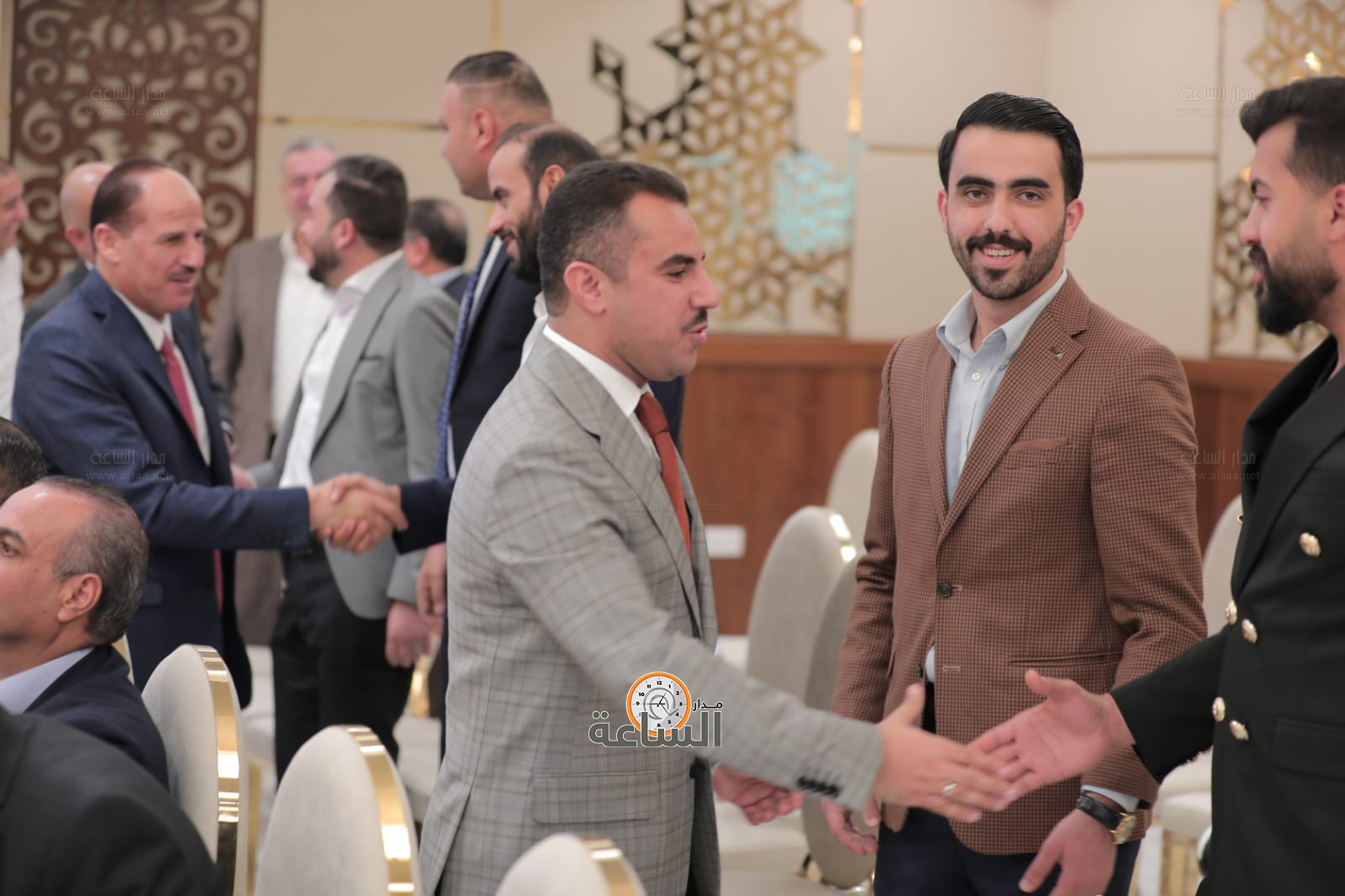 Madar Al-Saa Images 0.7049057827046176