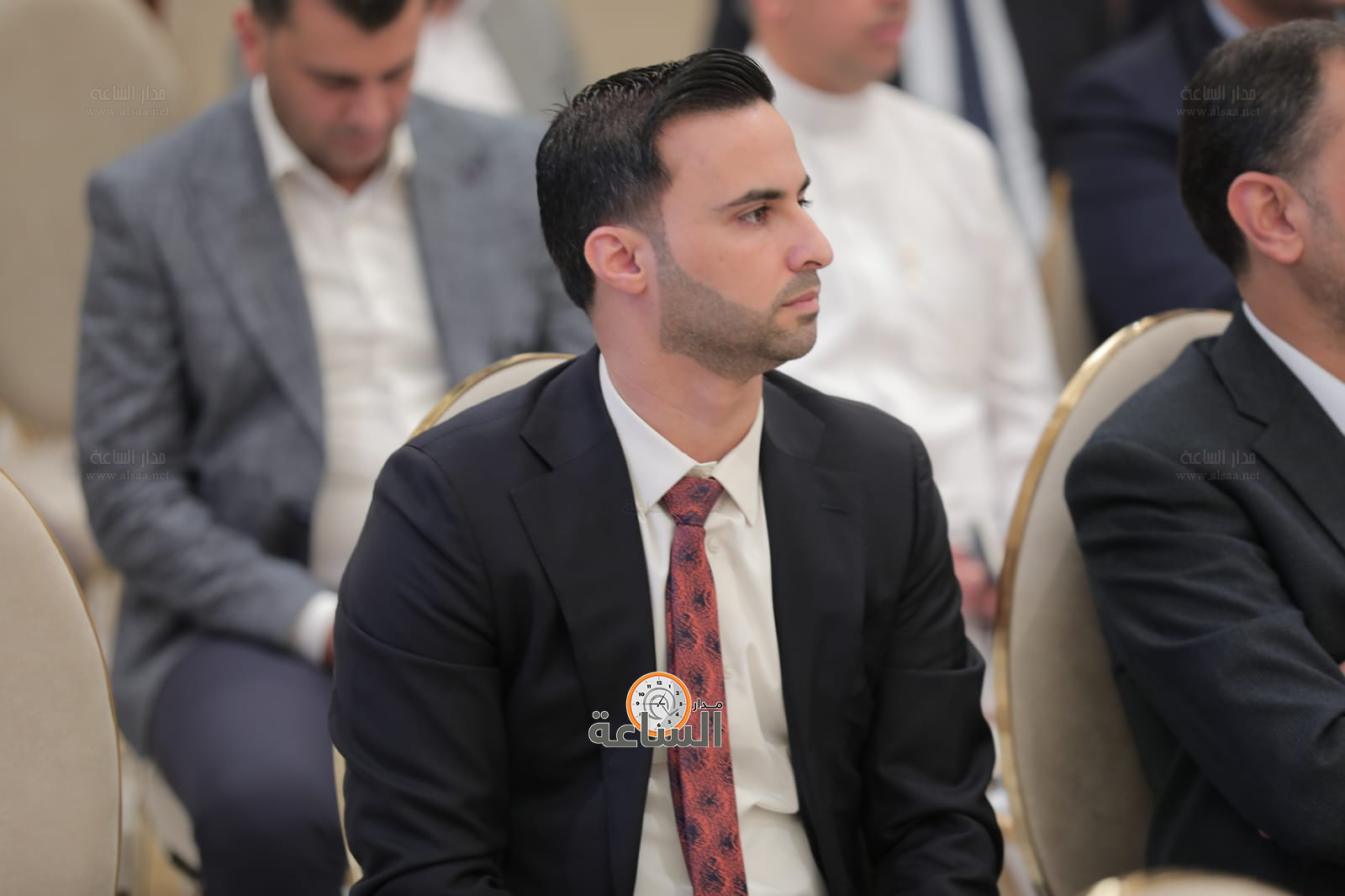 Madar Al-Saa Images 0.19293516195330485