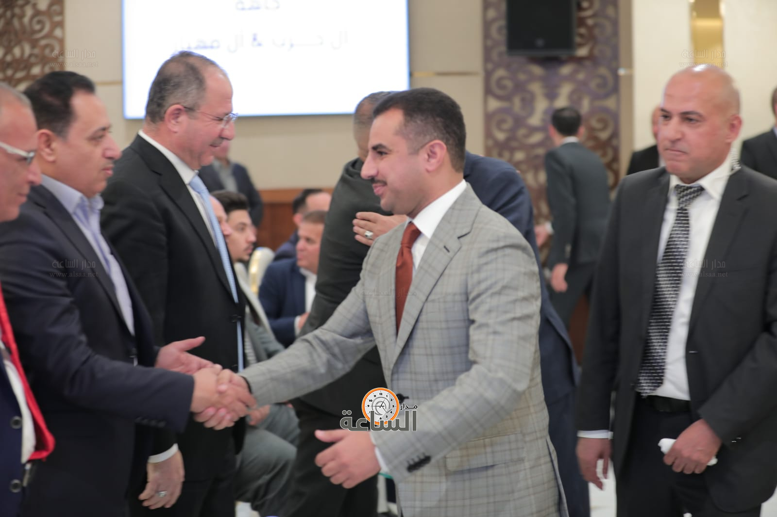 Madar Al-Saa Images 0.21026342202534565