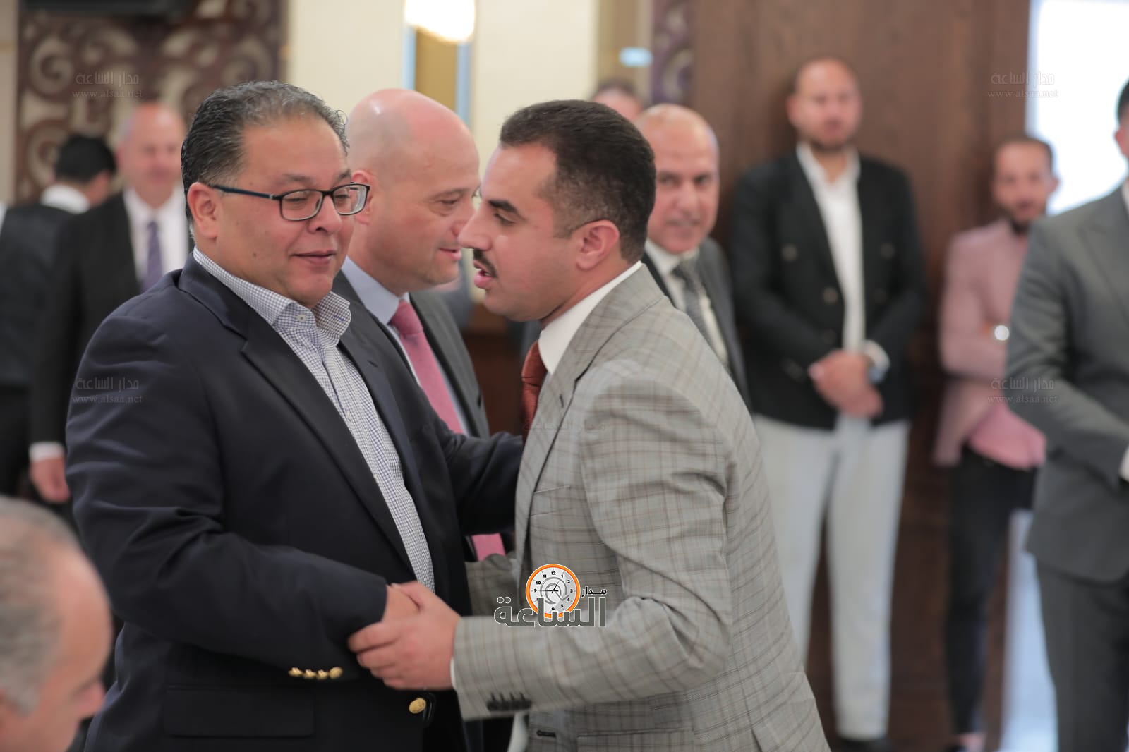 Madar Al-Saa Images 0.5803626382616748