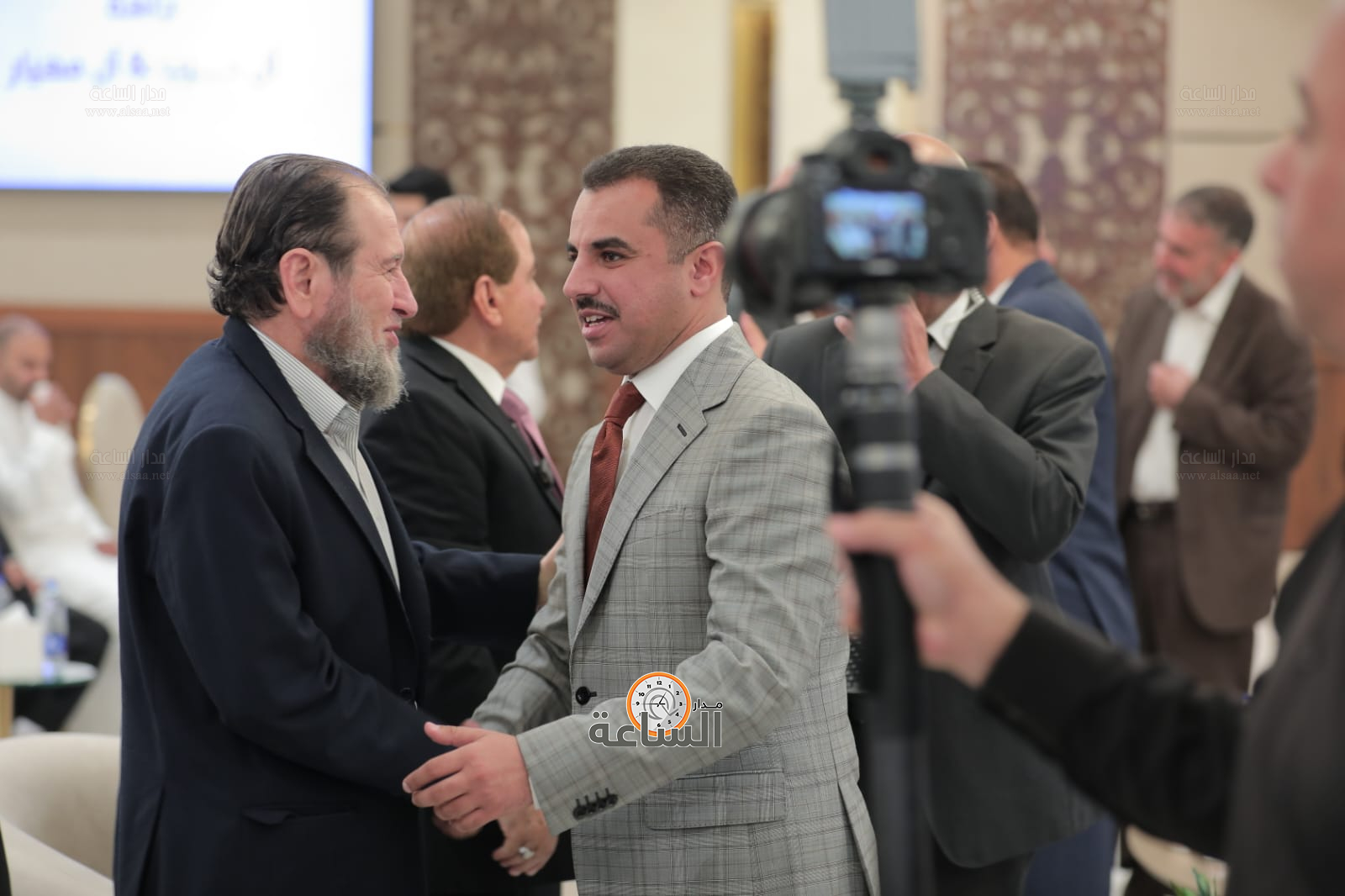 Madar Al-Saa Images 0.5670119157733728