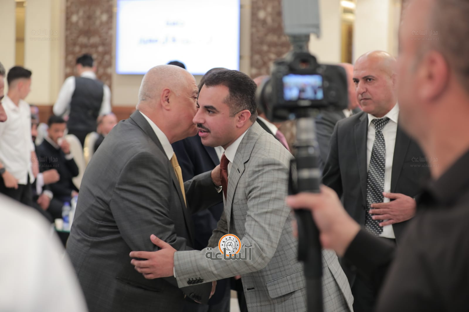 Madar Al-Saa Images 0.6239507439902574