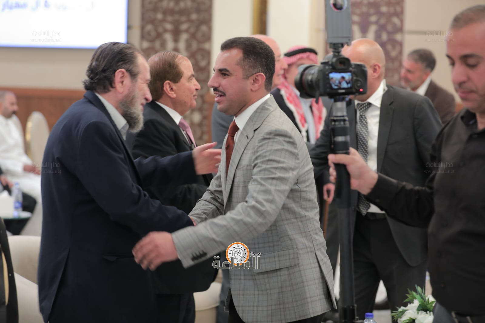 Madar Al-Saa Images 0.3003155302684555