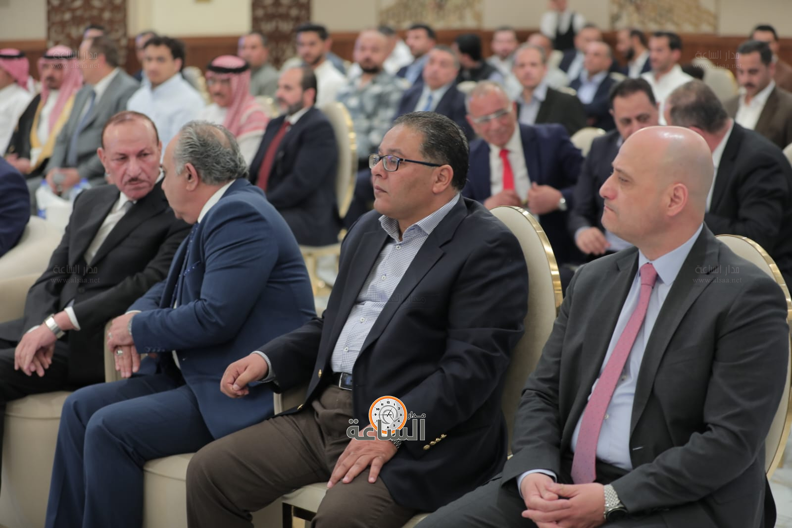 Madar Al-Saa Images 0.49950905644134025