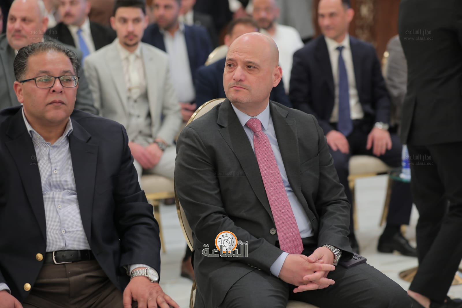 Madar Al-Saa Images 0.6411707290663854