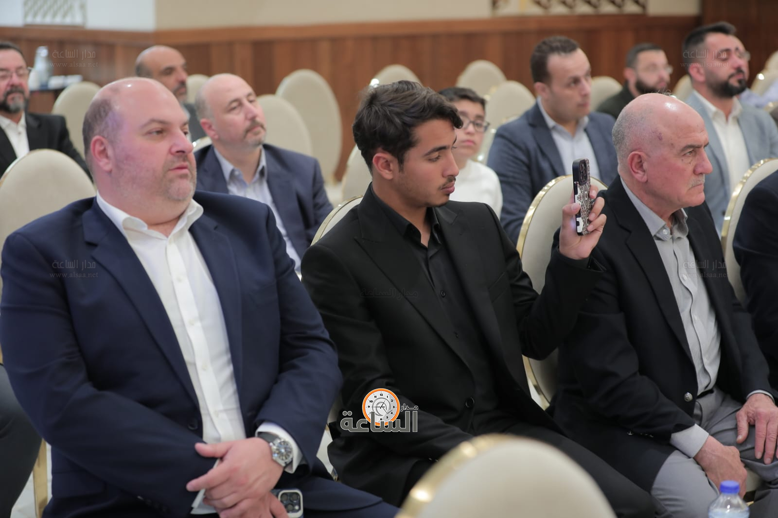 Madar Al-Saa Images 0.886751462976075