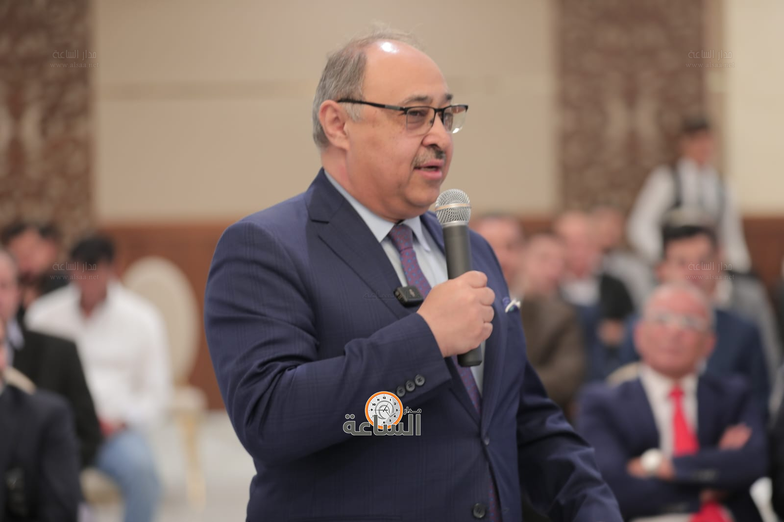 Madar Al-Saa Images 0.9248356172408632