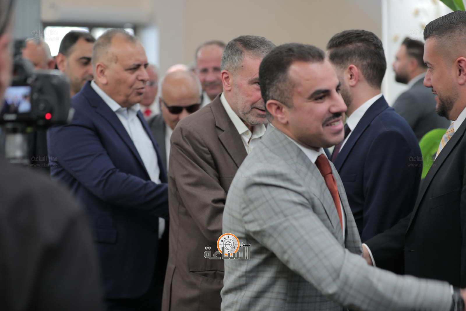 Madar Al-Saa Images 0.41733576646426085