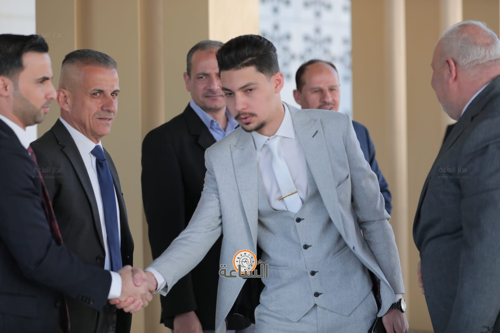 Madar Al-Saa Images 0.16246648445487322