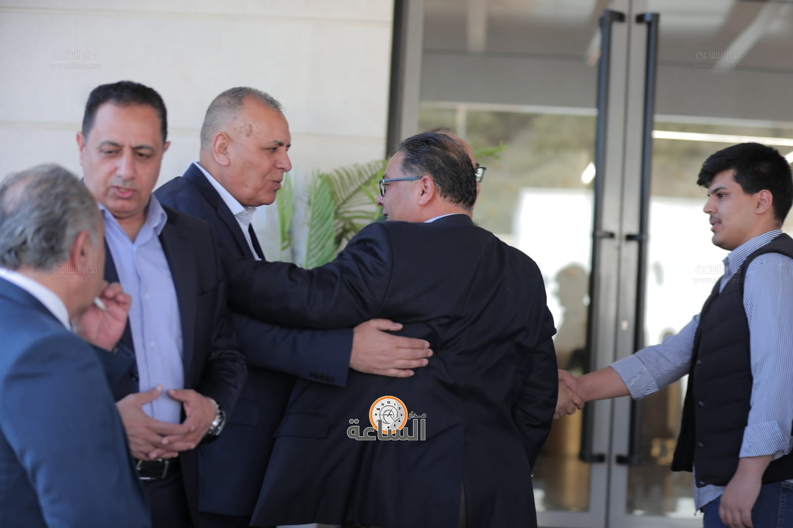 Madar Al-Saa Images 0.2348837876027715