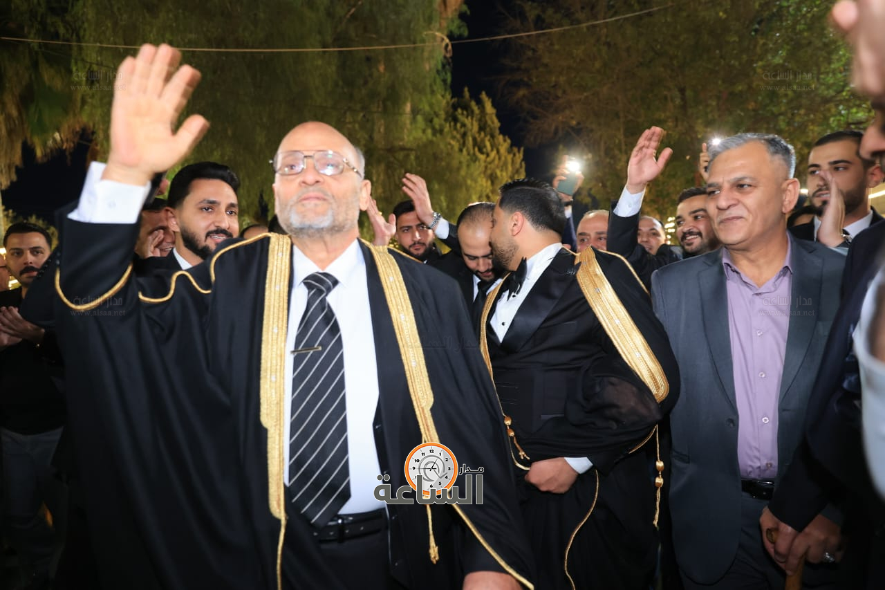 Madar Al-Saa Images 0.522135264066788