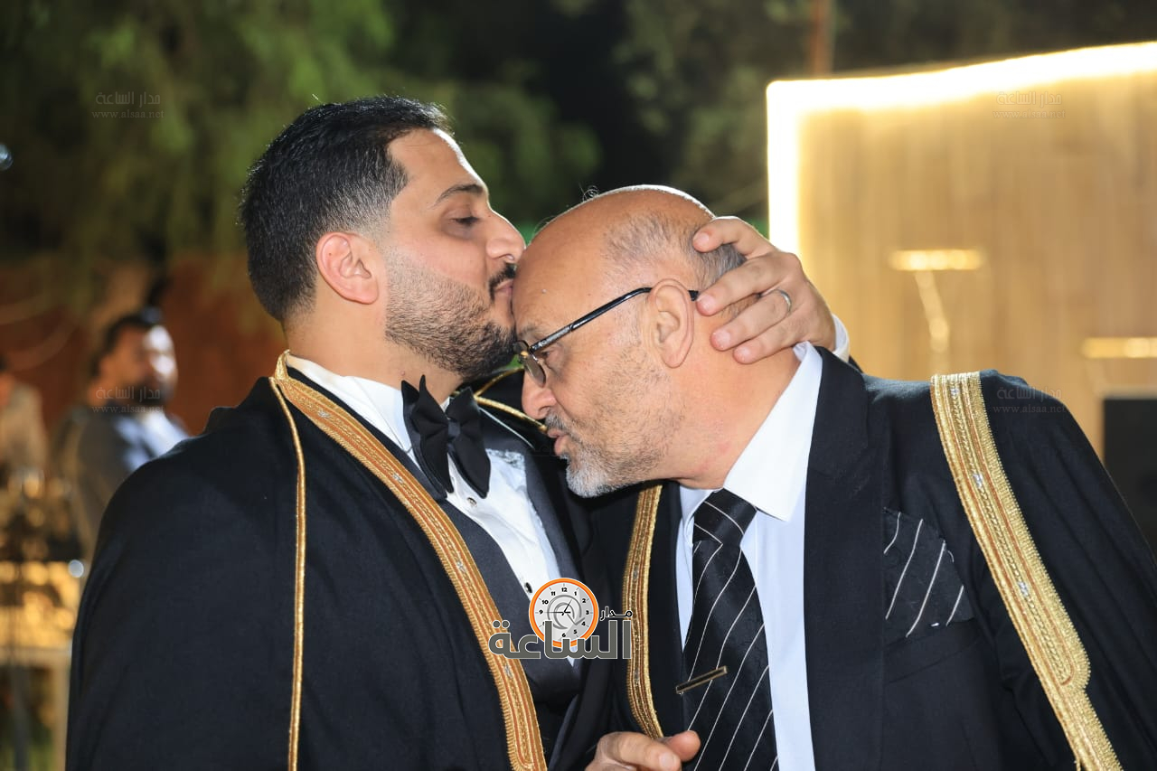 Madar Al-Saa Images 0.8606697431616782