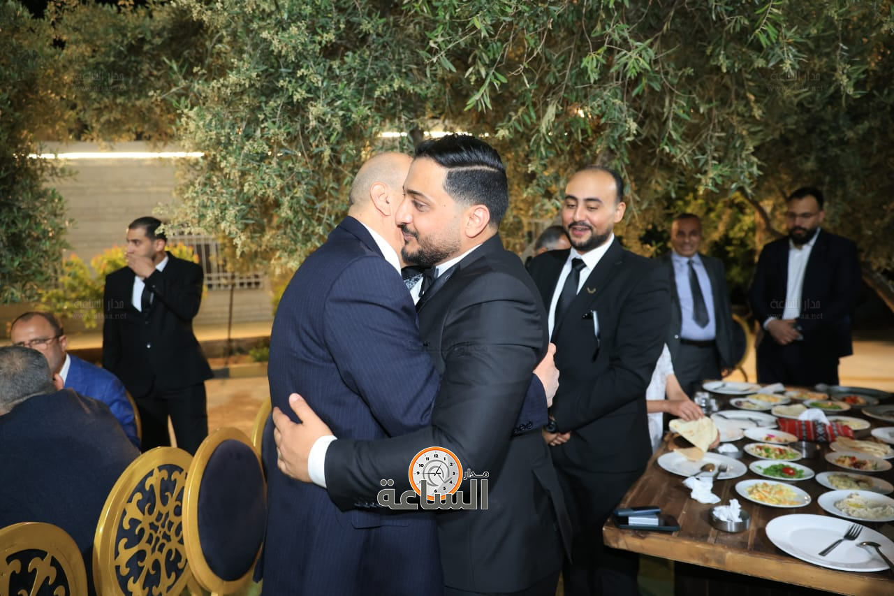 Madar Al-Saa Images 0.7909632554240654