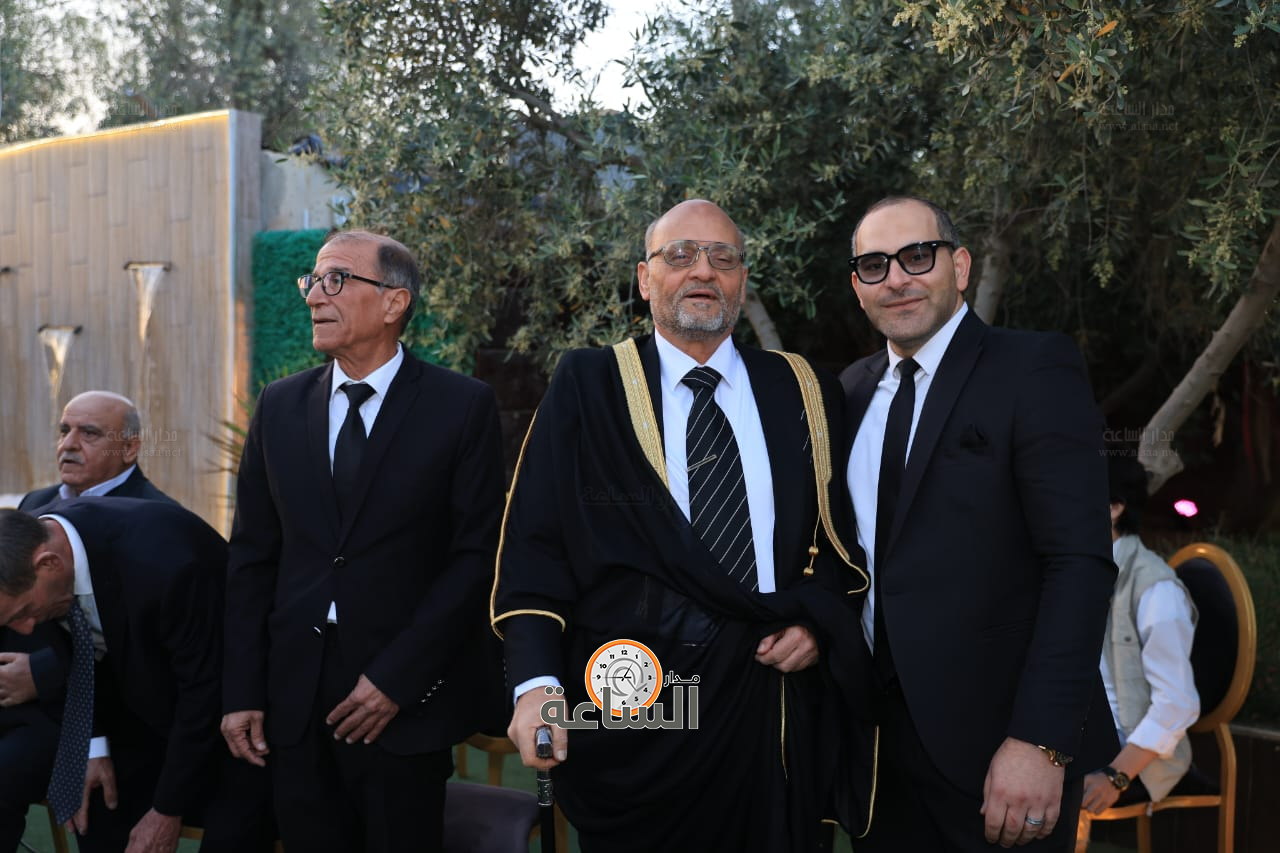 Madar Al-Saa Images 0.7749693369129219