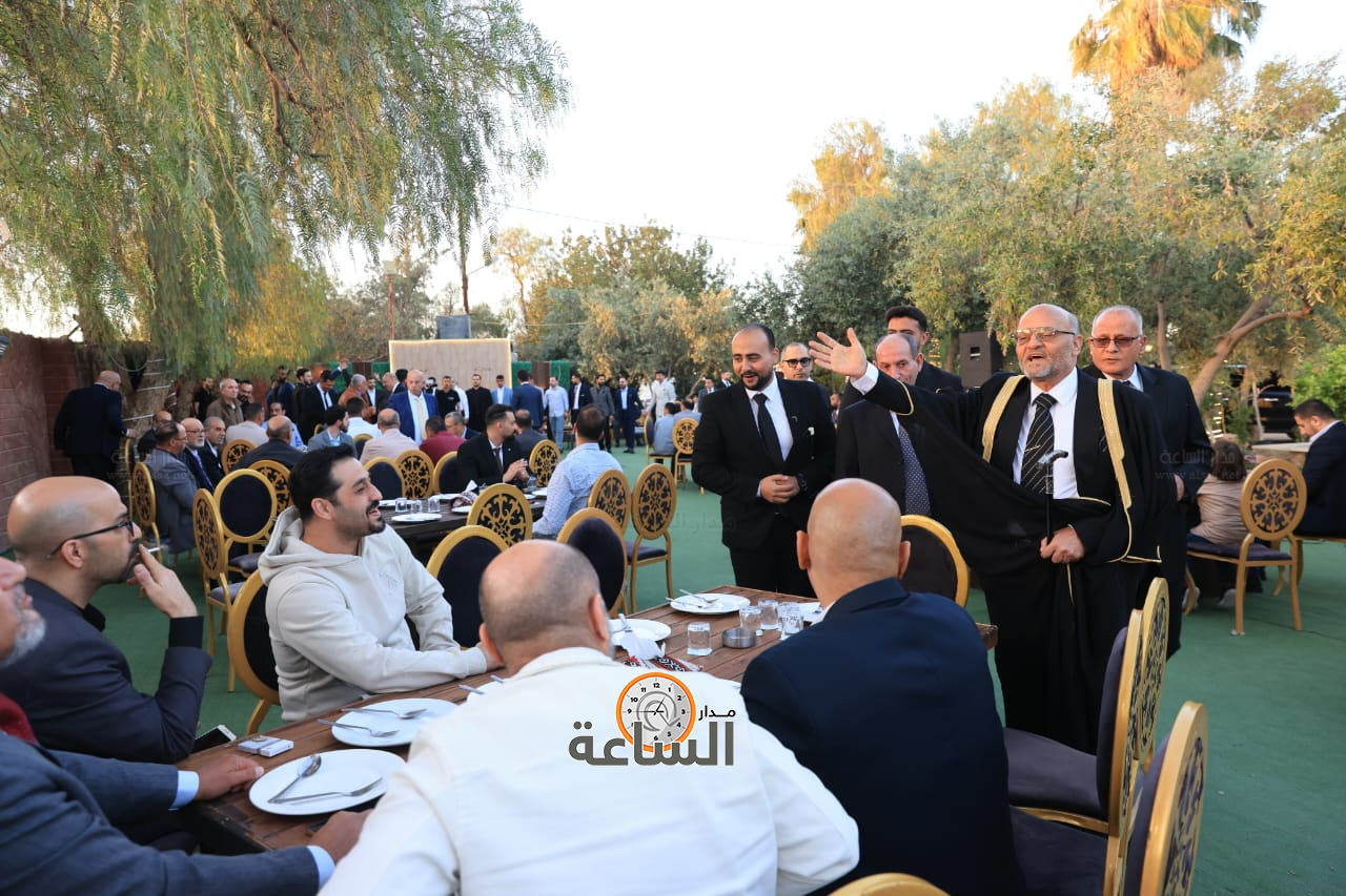 Madar Al-Saa Images 0.25447422786022966