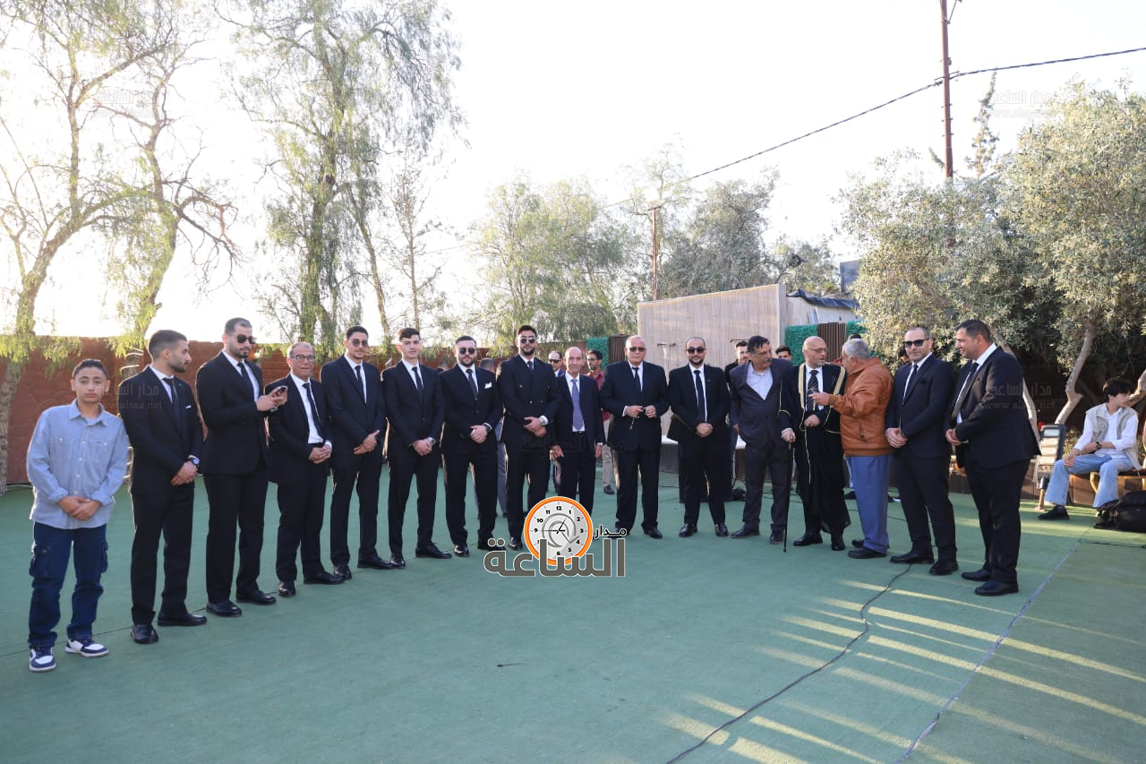 Madar Al-Saa Images 0.7819135908647945