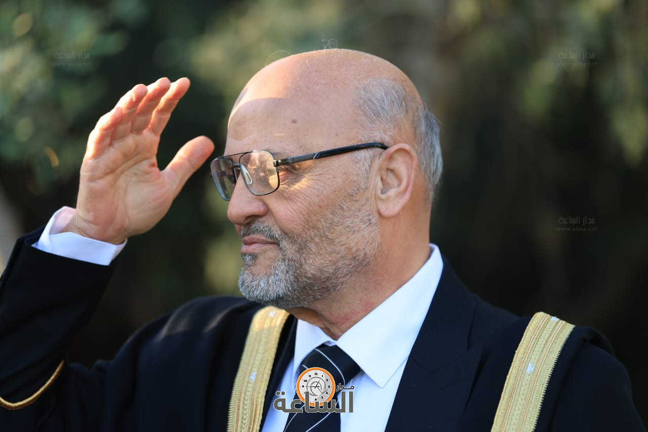 Madar Al-Saa Images 0.4581239671201164