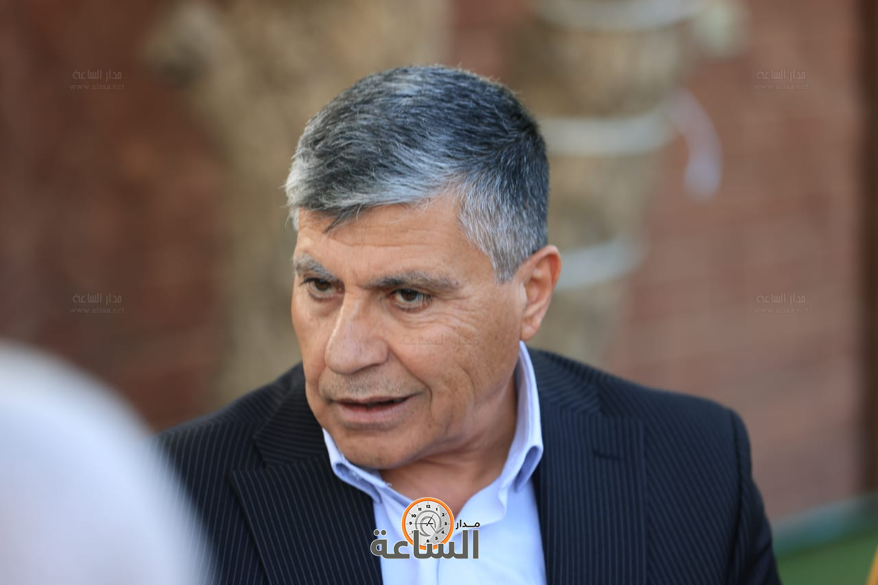 Madar Al-Saa Images 0.6214805902169894