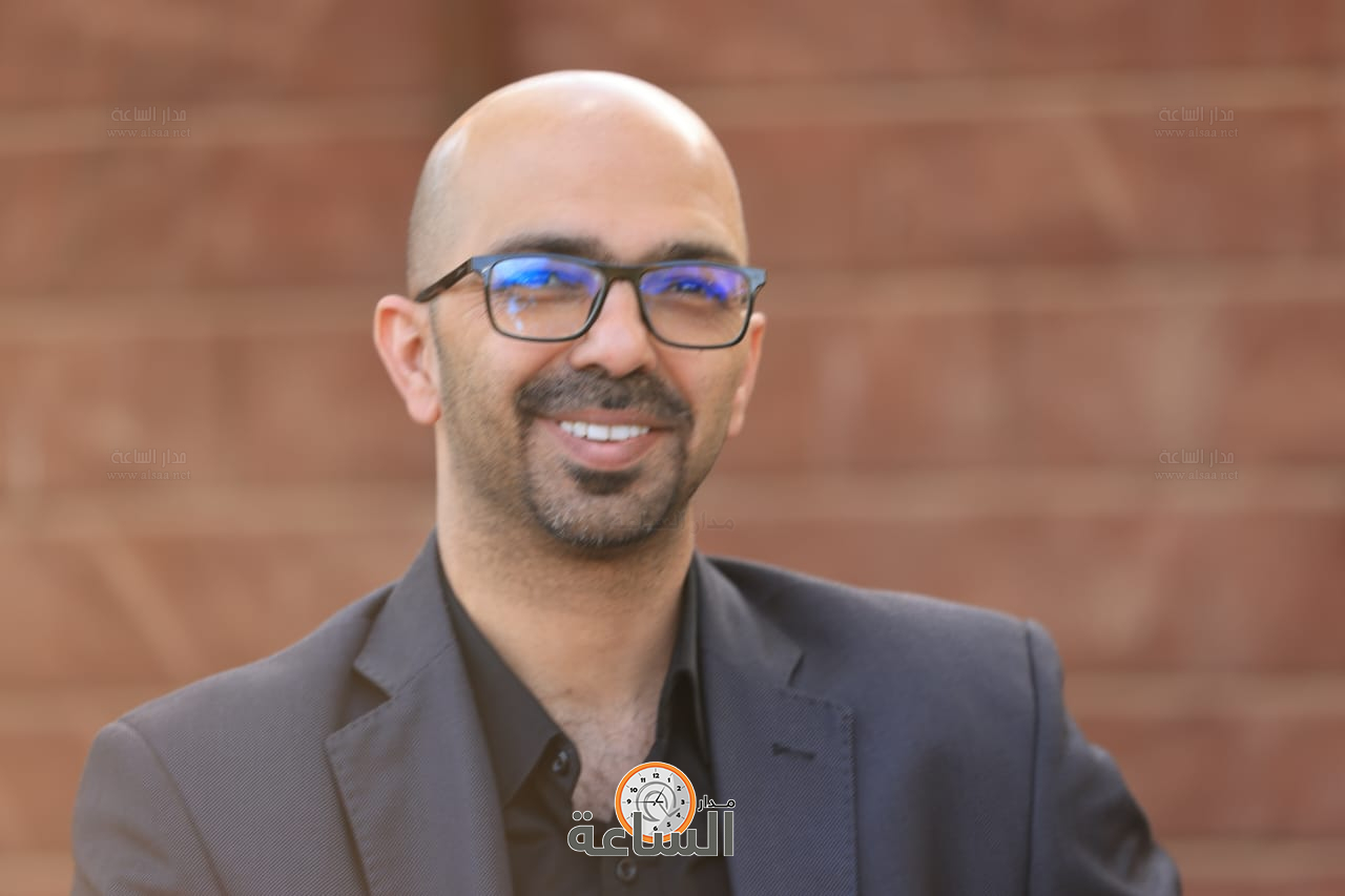 Madar Al-Saa Images 0.47137621475408853