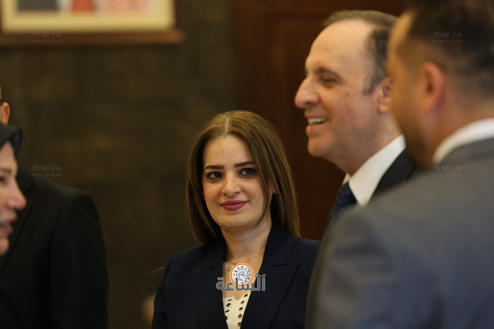 Madar Al-Saa Images 0.2612681075031541